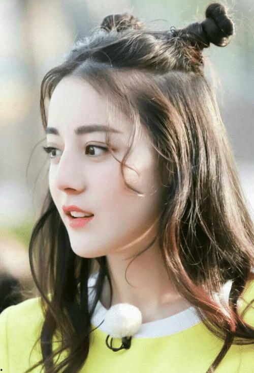 迪丽热巴杨洋谈圈内爆料,娱乐圈背后的真实故事 第1张 迪丽热巴杨洋谈圈内爆料,娱乐圈背后的真实故事 第1张