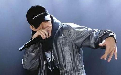 卓伟最新爆料李小璐pgone动图,李小璐PGone亲密动图曝光,真相究竟如何? 第2张 卓伟最新爆料李小璐pgone动图,李小璐PGone亲密动图曝光,真相究竟如何? 第2张